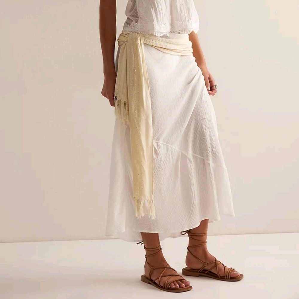 NWT Free People Intimately Sweet On You Bias Half Slip Size S